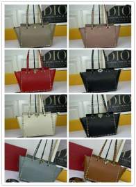 Picture of Valentino Handbags _SKUfw102738469fw